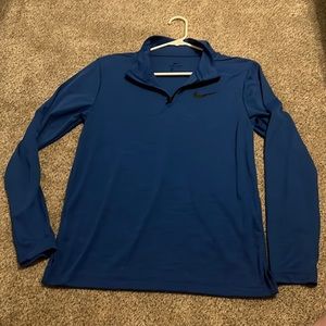 Mens Nike Quarter Zip Pullover Size: Small
